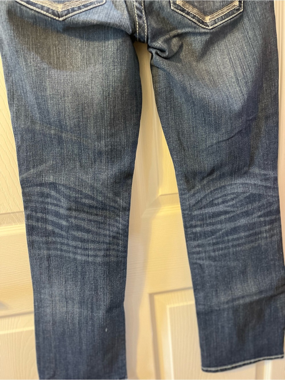 Ariat Real Women's Mid Rise Stretch Ivy Stackable Straight Leg Jeans - Dresden - Picture 9 of 16